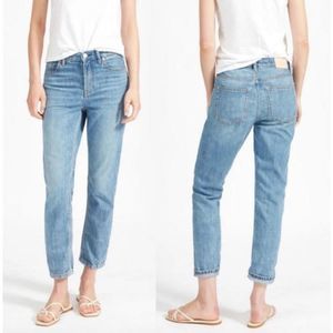 EVERLANE Light weight Relaxed Blue Jeans 29